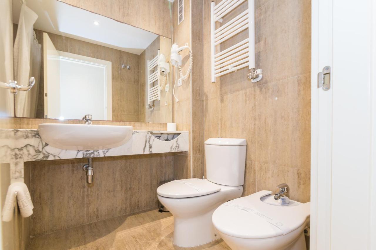 Apartment Guell Barcellona Esterno foto
